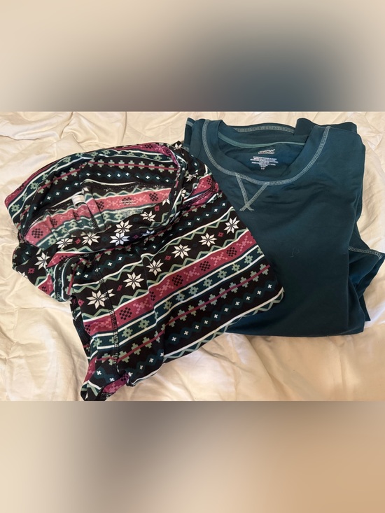 Cuddl Duds Other - Cozy and warm Patterned Pajama/lounge set
